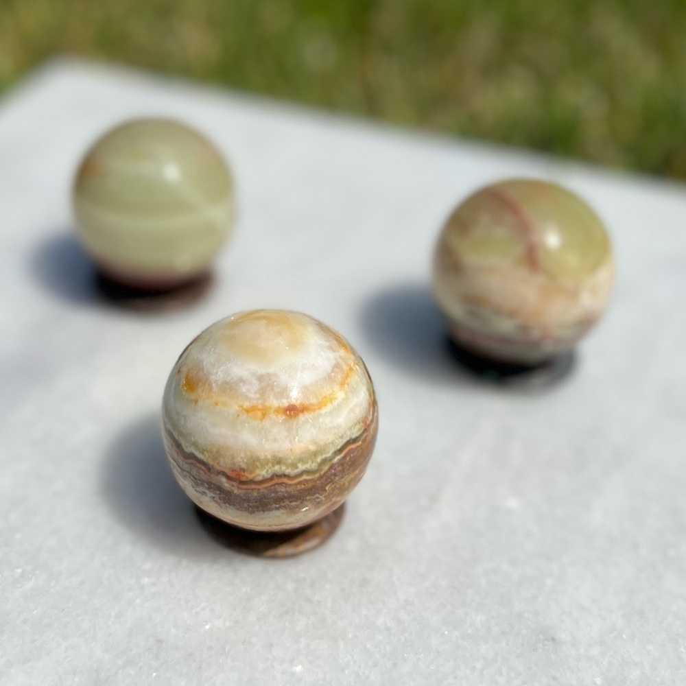 Green Calcite Onyx Sphere - Picture 4 of 15